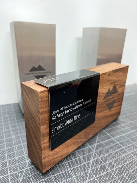 award-custom-wood-modern-new